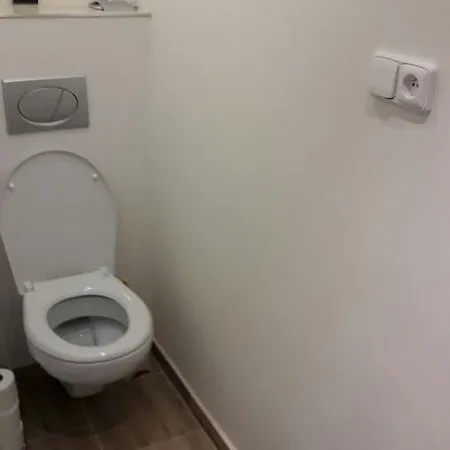 Long Apartman *