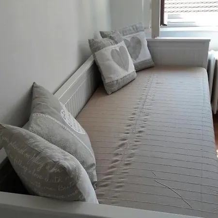 Apartment Long *